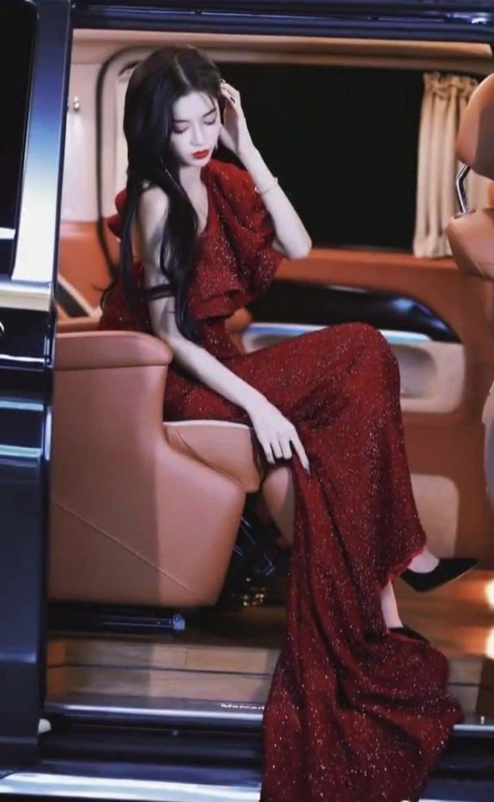 Tôi Có 3 Người Chị Tuyệt Vời